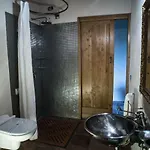 Guest house Morelliana4Rooms 4*