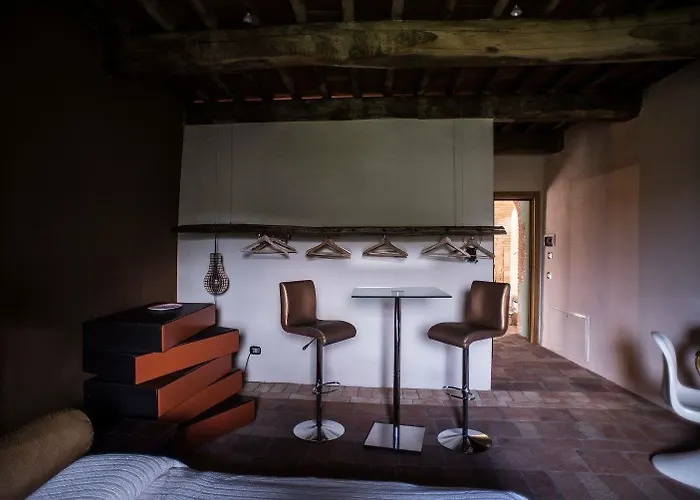 Morelliana4rooms Pensión 4*