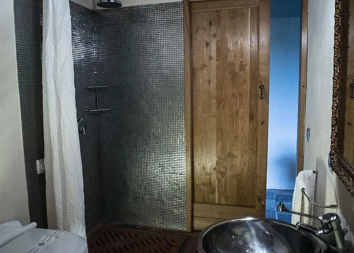 Pensión Morelliana4rooms 4*